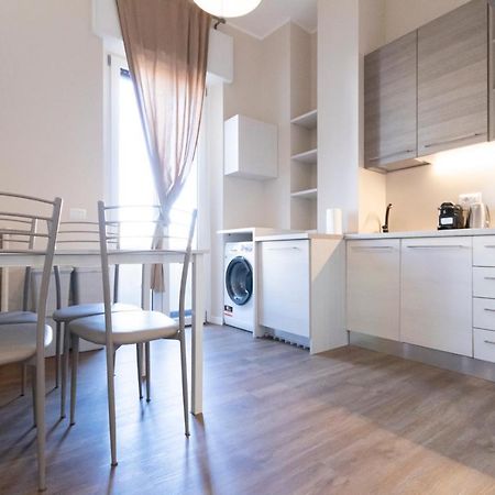 Via Torino Apartment 1 มิลาน ภายนอก รูปภาพ