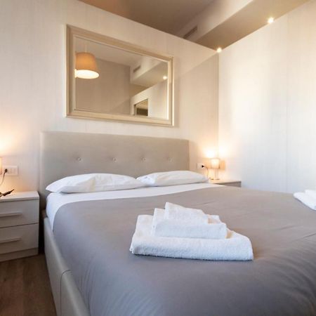 Via Torino Apartment 1 มิลาน ภายนอก รูปภาพ
