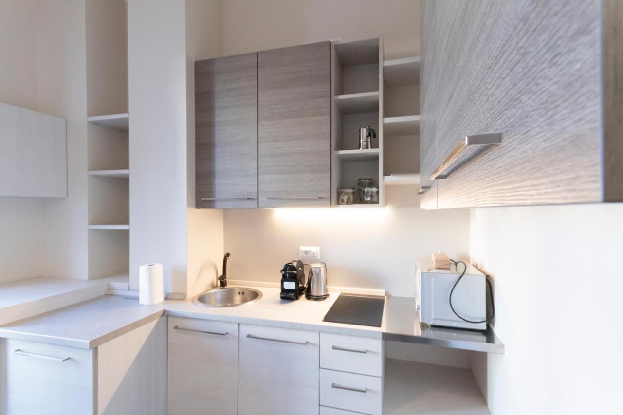 Via Torino Apartment 1 มิลาน ภายนอก รูปภาพ