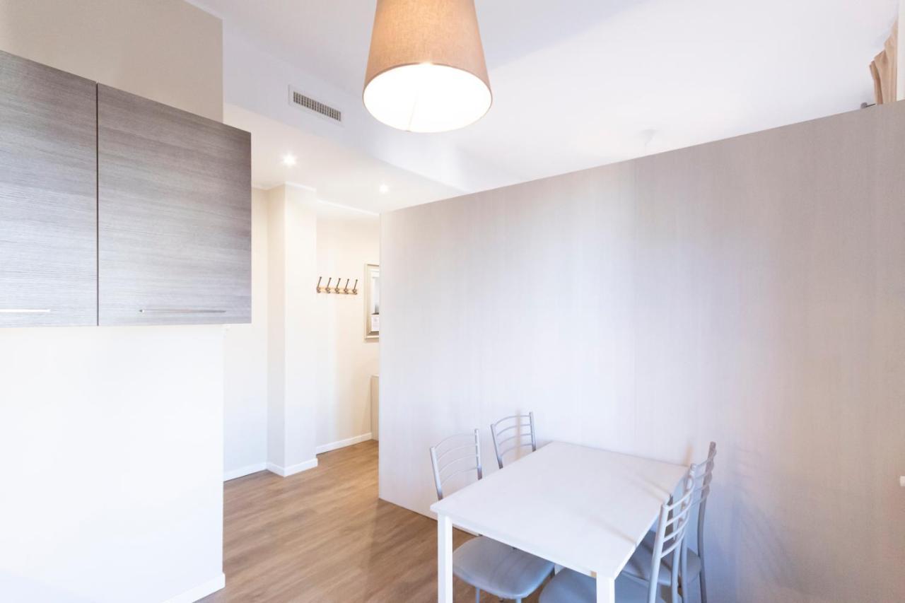 Via Torino Apartment 1 มิลาน ภายนอก รูปภาพ