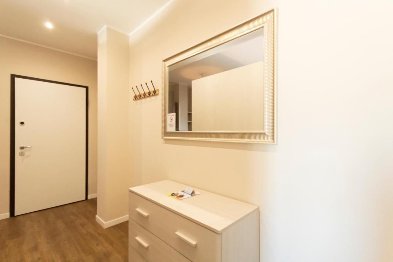 Via Torino Apartment 1 มิลาน ภายนอก รูปภาพ