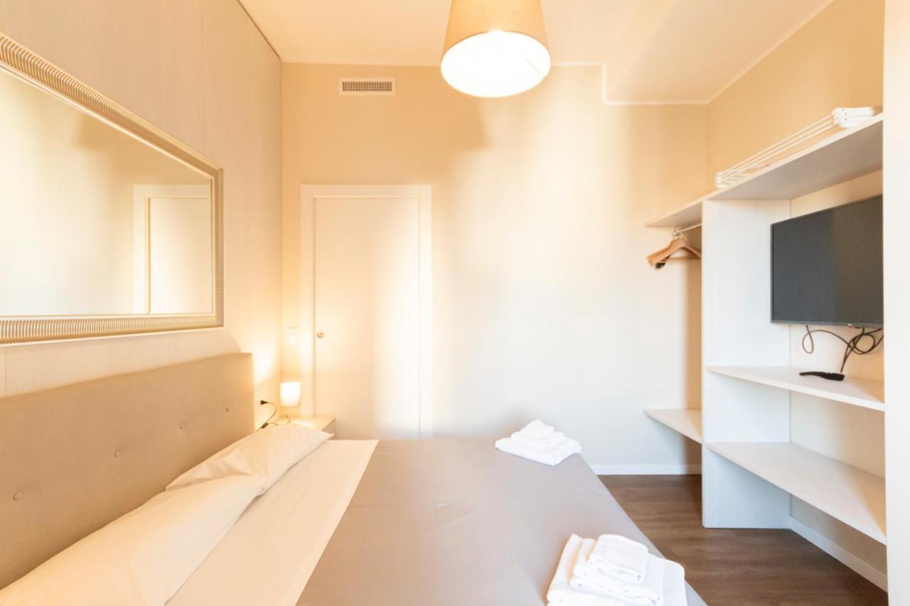 Via Torino Apartment 1 มิลาน ภายนอก รูปภาพ