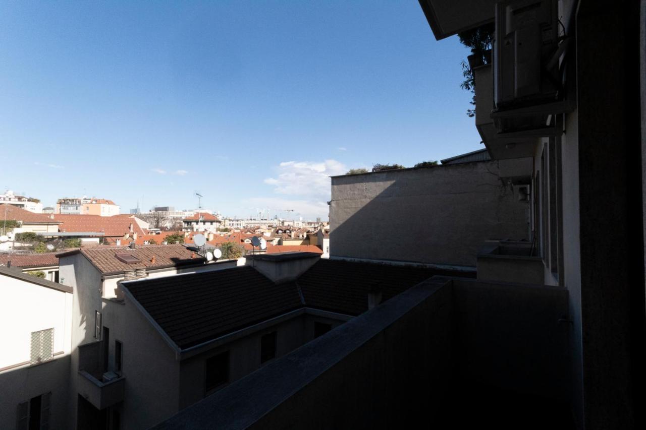Via Torino Apartment 1 มิลาน ภายนอก รูปภาพ
