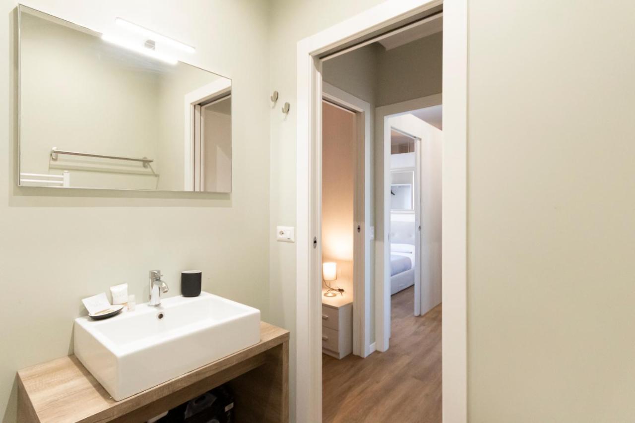 Via Torino Apartment 1 มิลาน ภายนอก รูปภาพ