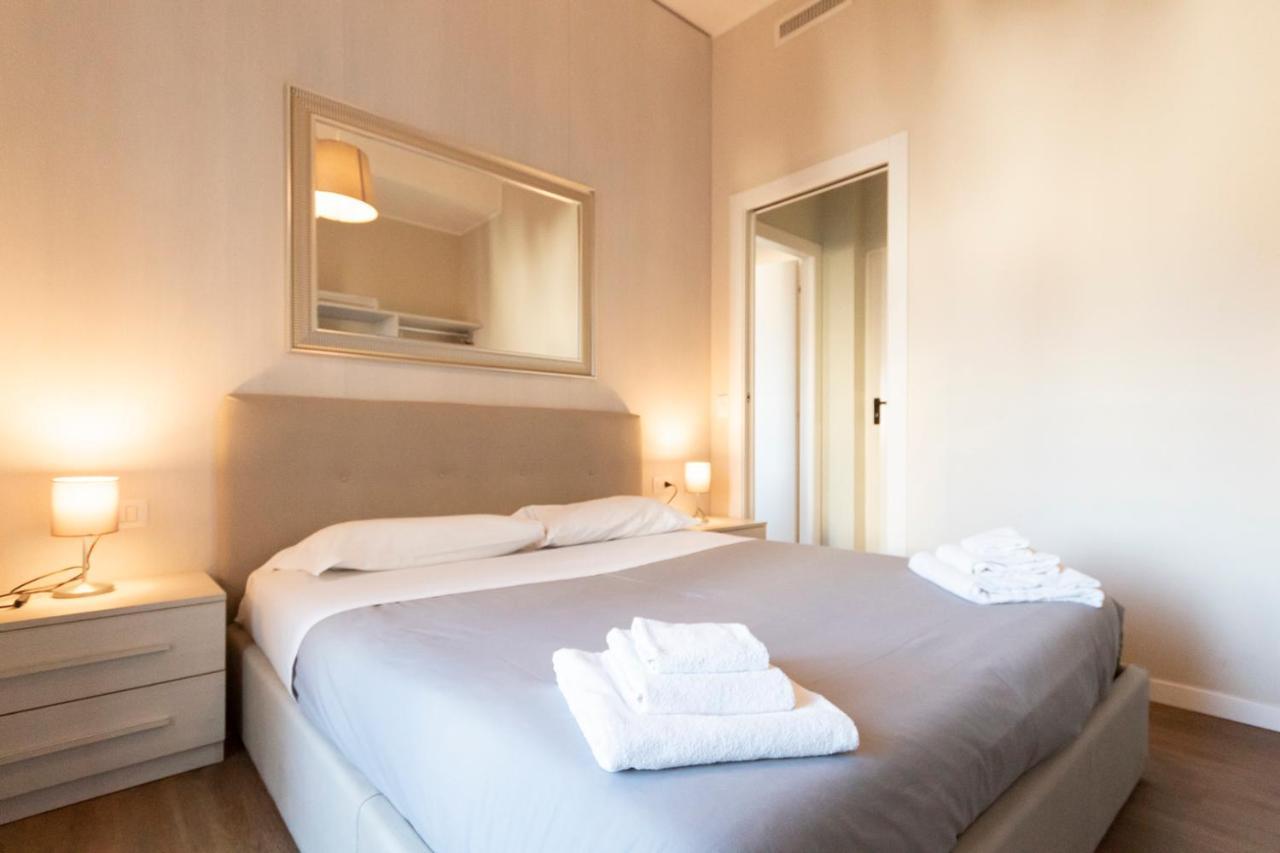 Via Torino Apartment 1 มิลาน ภายนอก รูปภาพ