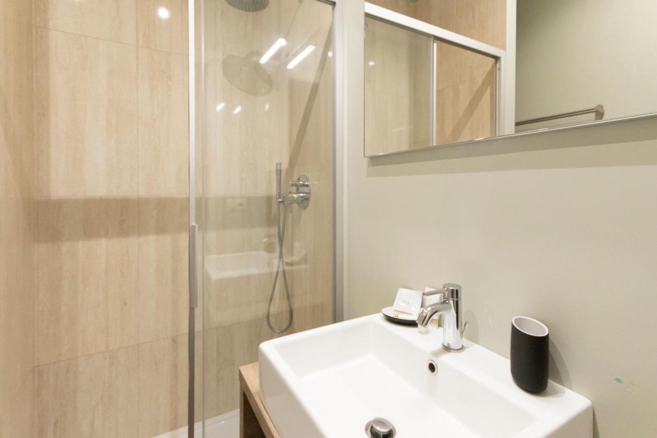 Via Torino Apartment 1 มิลาน ภายนอก รูปภาพ